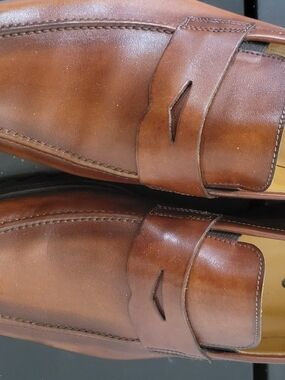 Men's Classic Brown Leather Penny Loafers